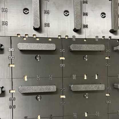 GRIDS - Mallet Headcover Display System