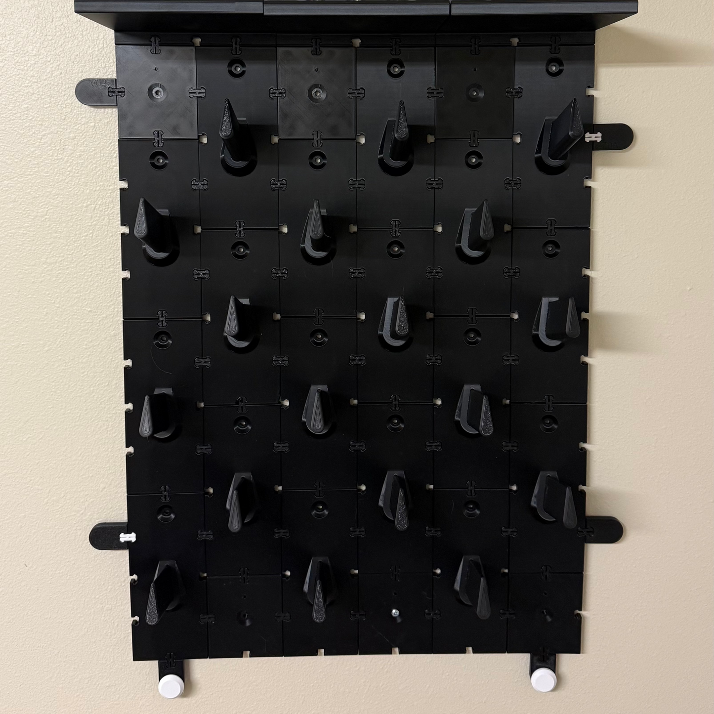 GRIDS - Blade Compact Headcover Display System